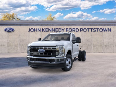 2026 Ford Super Duty F-350 DRW XL 4WD Reg Cab 145 WB 60 CA