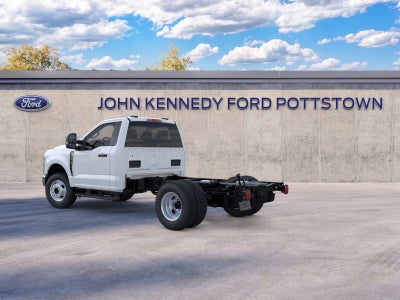 2026 Ford Super Duty F-350 DRW XL 4WD Reg Cab 145 WB 60 CA