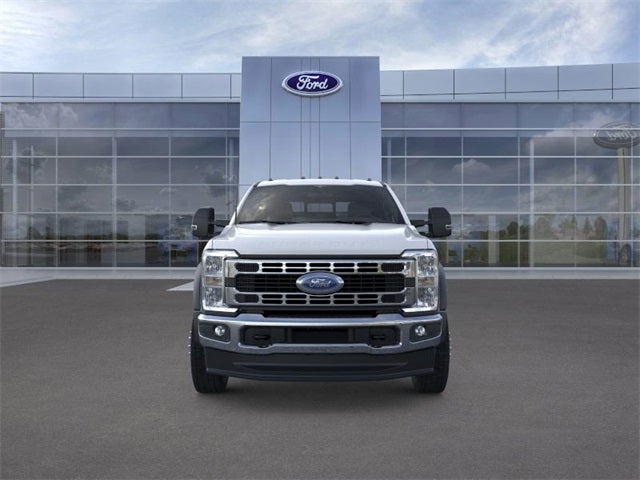 2026 Ford Super Duty F-550 DRW XL 4WD Crew Cab 203 WB 84 CA