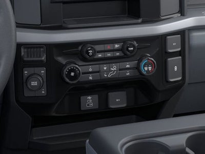 2026 Ford Super Duty F-450 DRW XL 4WD Reg Cab 169 WB 84 CA