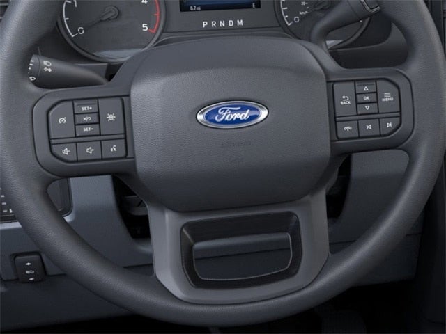 2025 Ford Super Duty F-550 DRW XLT 4WD Reg Cab 145 WB 60 CA