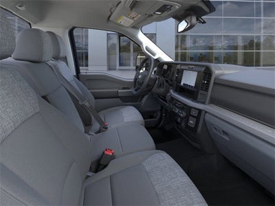 2025 Ford Super Duty F-550 DRW XLT 4WD Reg Cab 145 WB 60 CA