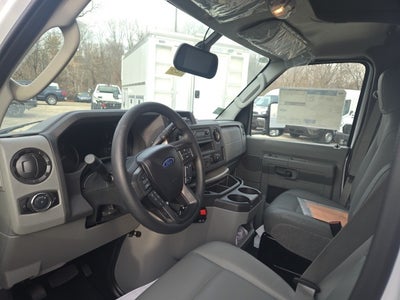 2026 Ford E-Series Cutaway E-350 SRW 138 WB