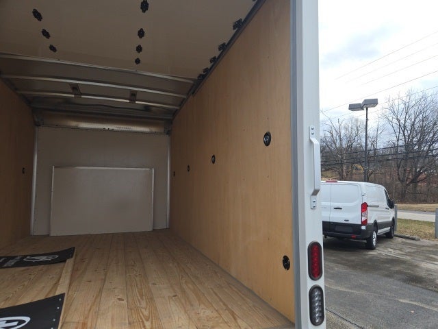 2025 Ford E-Series Cutaway E-450 DRW 158 WB