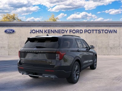 2026 Ford Explorer Active w/200A Pkg 4WD