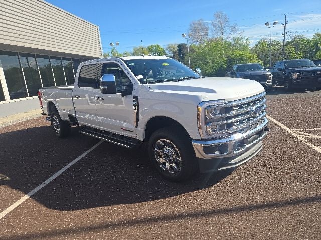 2026 Ford Super Duty F-250 SRW LARIAT 4WD Crew Cab 8' Box
