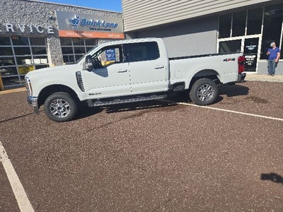 2026 Ford Super Duty F-250 SRW LARIAT 4WD Crew Cab 6.75' Box