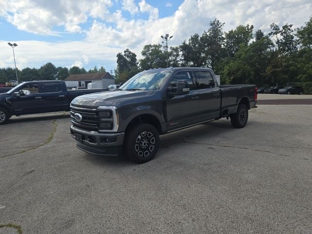2026 Ford Super Duty F-350 SRW PLATINUM 4WD Crew Cab 6.75' Box