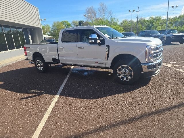 2026 Ford Super Duty F-350 SRW King Ranch 4WD Crew Cab 8' Box