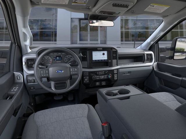 2026 Ford Super Duty F-350 SRW XL 4WD Crew Cab 6.75' Box