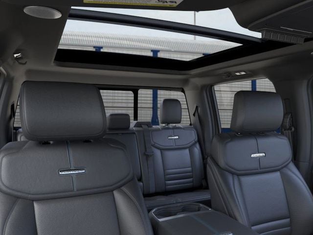 2026 Ford Super Duty F-350 SRW Platinum 4WD Crew Cab 6.75' Box