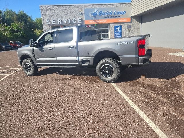 2026 Ford Super Duty F-350 SRW Platinum 4WD Crew Cab 6.75' Box