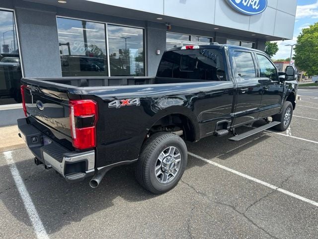 2026 Ford Super Duty F-350 SRW LARIAT 4WD Crew Cab 6.75' Box