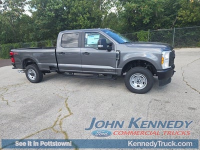 2026 Ford Super Duty F-350 SRW XL 4WD Crew Cab 6.75' Box