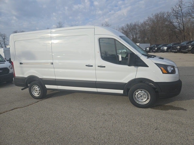 2026 Ford Transit Cargo Van T-250 148 Med Rf 9150 GVWR RWD