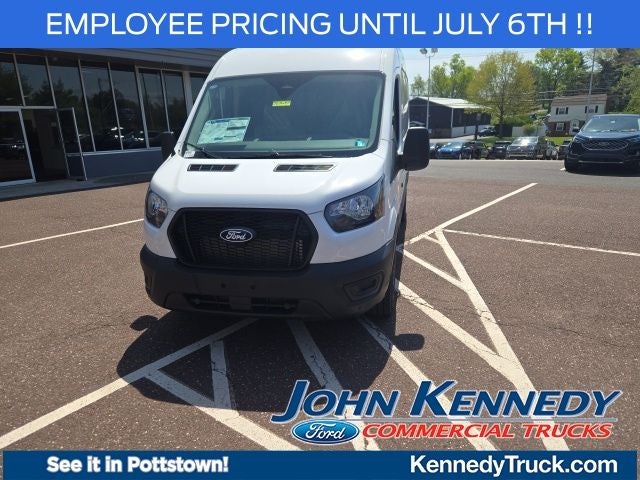 2026 Ford Transit Cargo Van T-250 148 Med Rf 9150 GVWR RWD