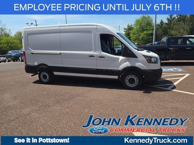 2026 Ford Transit Cargo Van T-250 148 Med Rf 9150 GVWR RWD