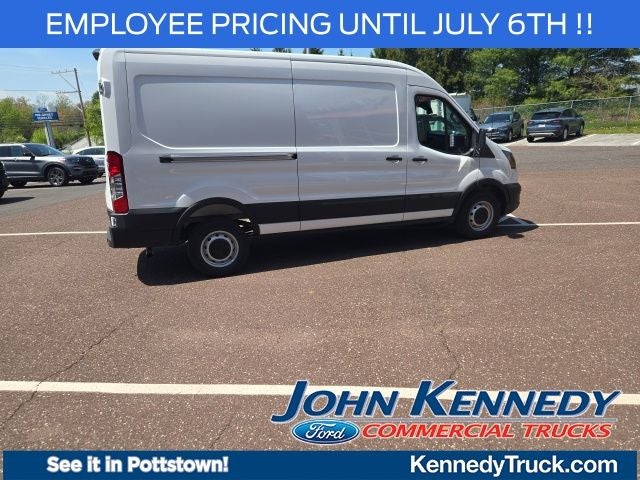 2026 Ford Transit Cargo Van T-250 148 Med Rf 9150 GVWR RWD
