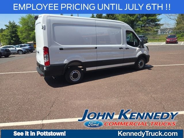 2026 Ford Transit Cargo Van T-250 148 Med Rf 9150 GVWR RWD