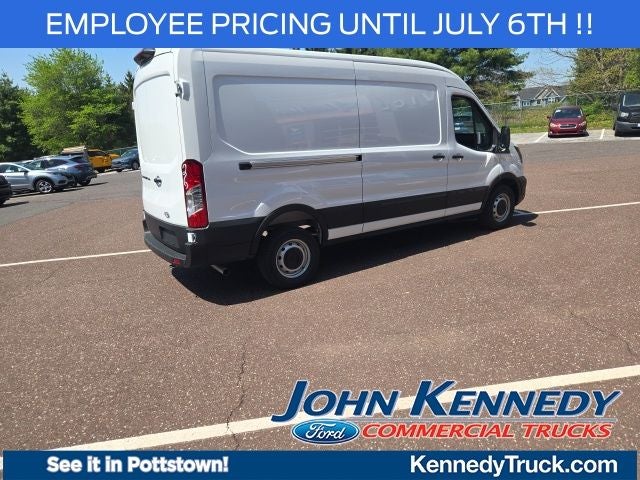 2026 Ford Transit Cargo Van T-250 148 Med Rf 9150 GVWR RWD