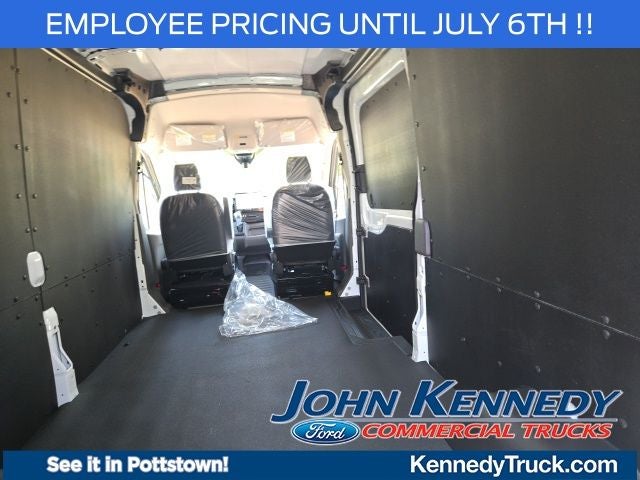 2026 Ford Transit Cargo Van T-250 148 Med Rf 9150 GVWR RWD