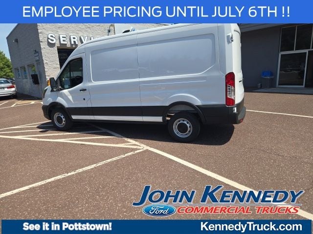 2026 Ford Transit Cargo Van T-250 148 Med Rf 9150 GVWR RWD