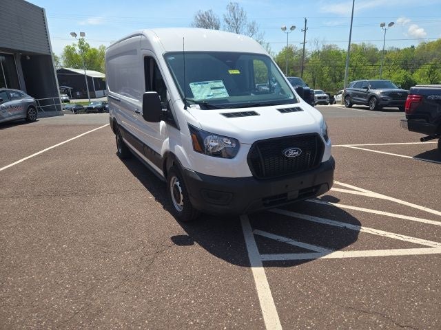2026 Ford Transit Cargo Van T-250 148 Med Rf 9150 GVWR RWD