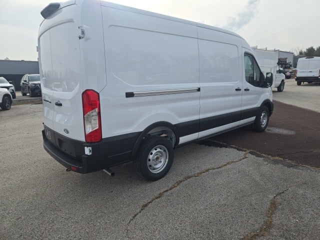 2026 Ford Transit Cargo Van T-250 148 Med Rf 9150 GVWR RWD