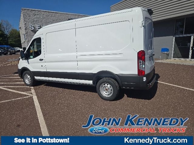 2026 Ford Transit Cargo Van T-250 148 Med Rf 9150 GVWR RWD