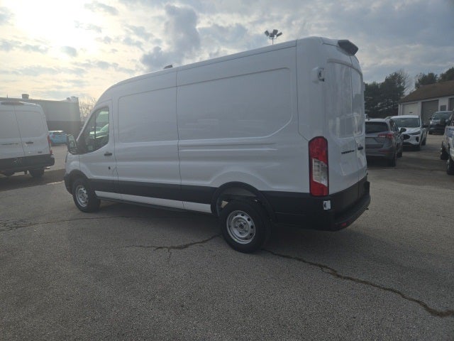2026 Ford Transit Cargo Van T-250 148 Med Rf 9150 GVWR RWD