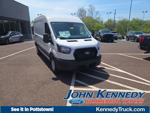 2026 Ford Transit Cargo Van T-250 148 Med Rf 9150 GVWR RWD