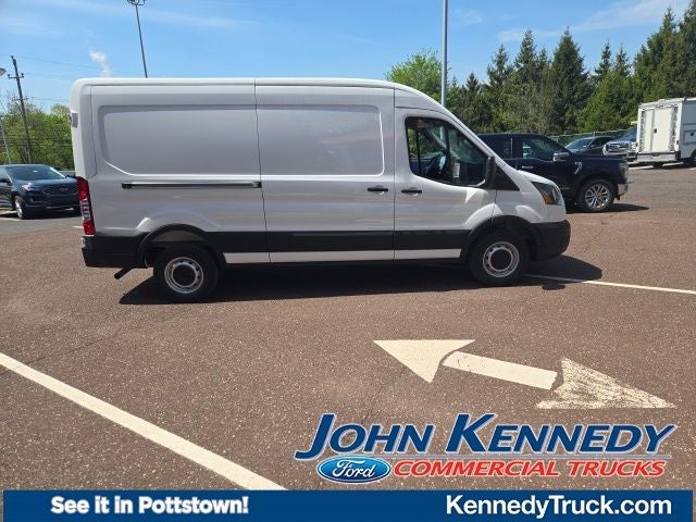 2026 Ford Transit Cargo Van T-250 148 Med Rf 9150 GVWR RWD