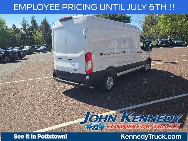 2026 Ford Transit Cargo Van T-250 148 Med Rf 9150 GVWR RWD