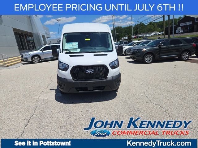 2026 Ford Transit Cargo Van T-250 148 Med Rf 9150 GVWR RWD