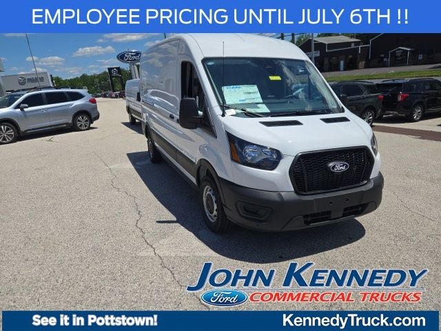 2026 Ford Transit Cargo Van T-250 148 Med Rf 9150 GVWR RWD