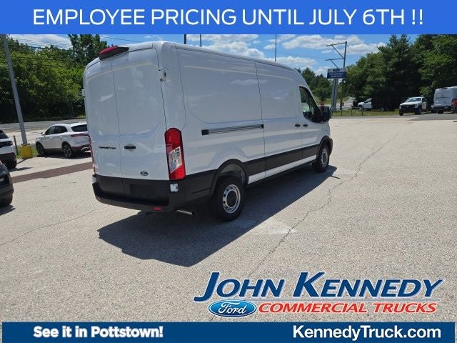 2026 Ford Transit Cargo Van T-250 148 Med Rf 9150 GVWR RWD