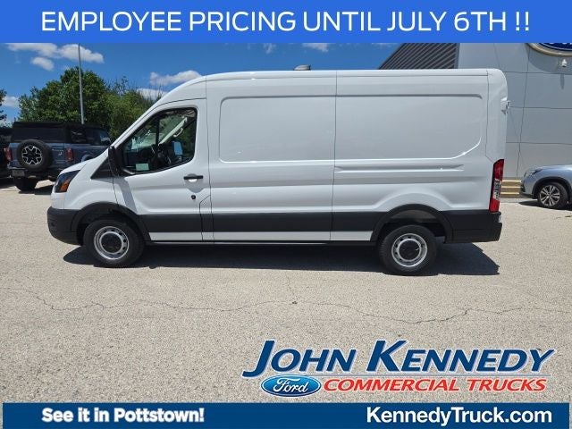 2026 Ford Transit Cargo Van T-250 148 Med Rf 9150 GVWR RWD