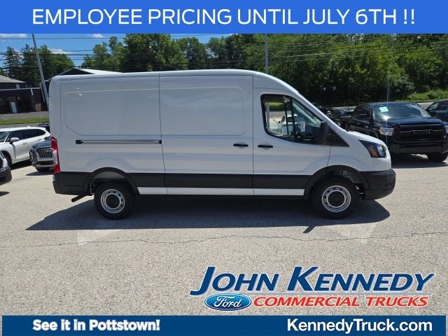 2026 Ford Transit Cargo Van T-250 148 Med Rf 9150 GVWR RWD