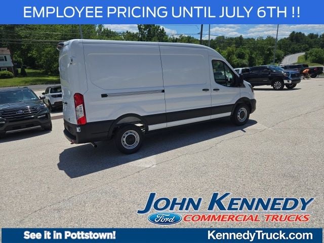 2026 Ford Transit Cargo Van T-250 148 Med Rf 9150 GVWR RWD