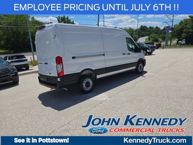 2026 Ford Transit Cargo Van T-250 148 Med Rf 9150 GVWR RWD