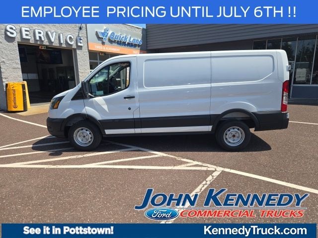 2026 Ford Transit Cargo Van T-250 130 Low Rf 9150 GVWR RWD