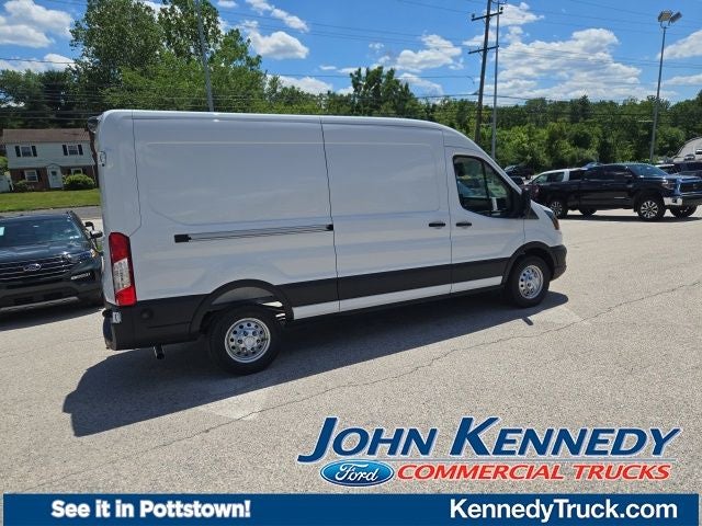 2026 Ford Transit Cargo Van T-250 148 Med Rf 9150 GVWR AWD