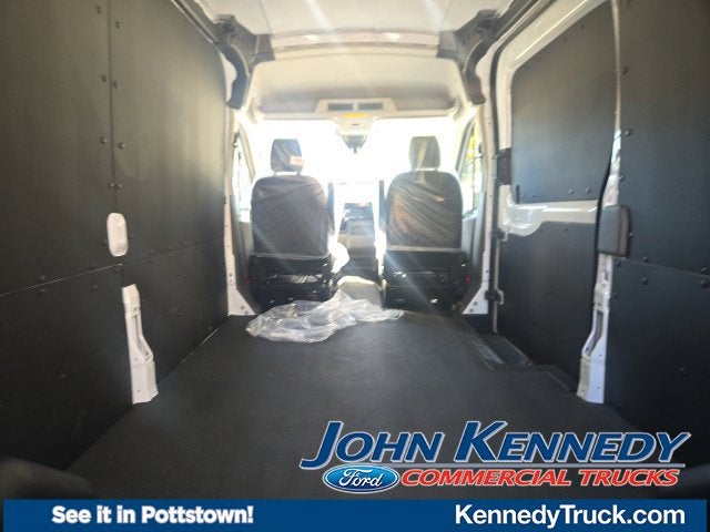 2026 Ford Transit Cargo Van T-250 148 Med Rf 9150 GVWR AWD
