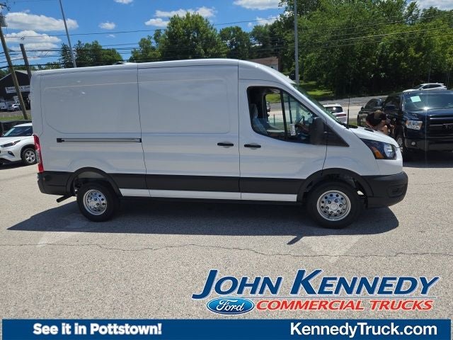 2026 Ford Transit Cargo Van T-250 148 Med Rf 9150 GVWR AWD