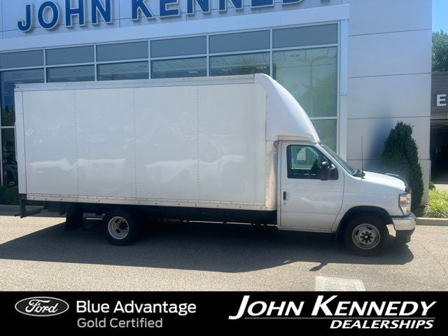 2025 Ford E-350SD Base Cutaway