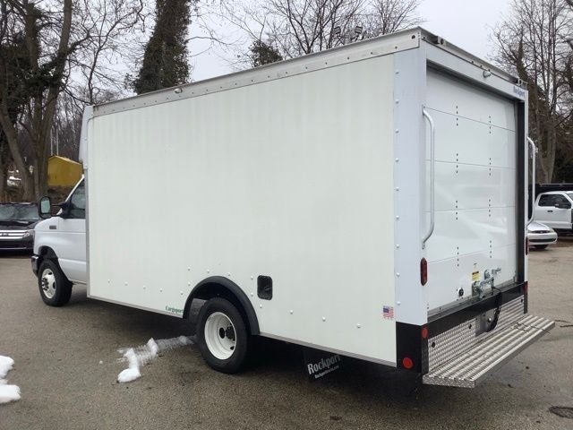 2024 Ford E-450SD Base Commercial