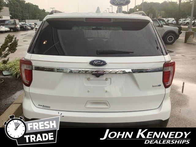 2016 Ford Explorer Base