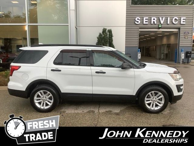 2016 Ford Explorer Base