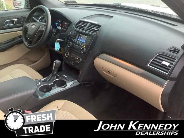 2016 Ford Explorer Base