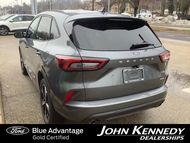 2023 Ford Escape ST-Line Select